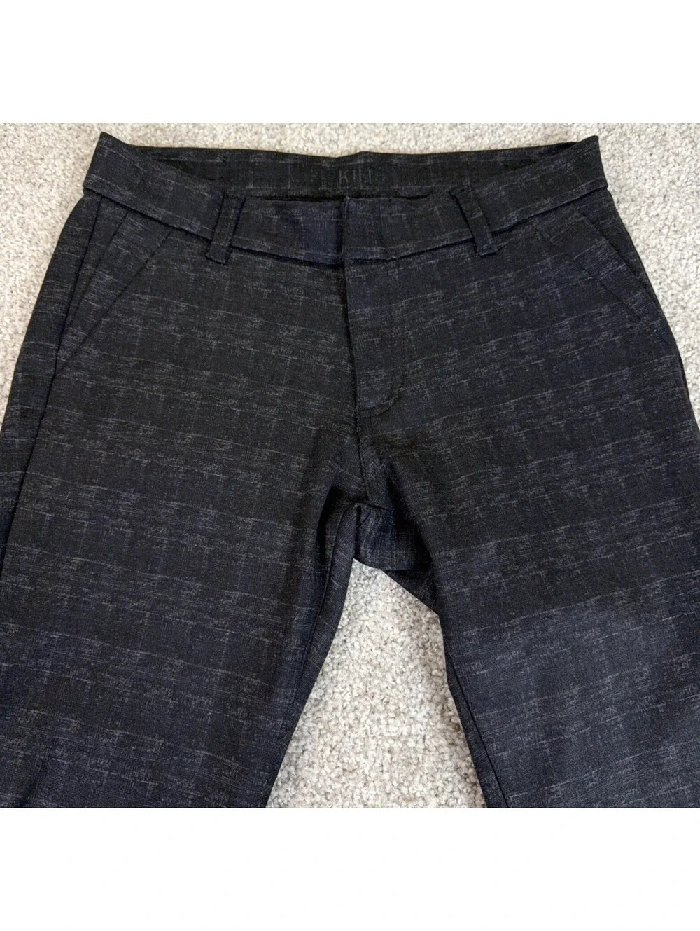 Kut From The Kloth Pants Size 4P Black Grey Ellery Slim Straight Skinny Chic